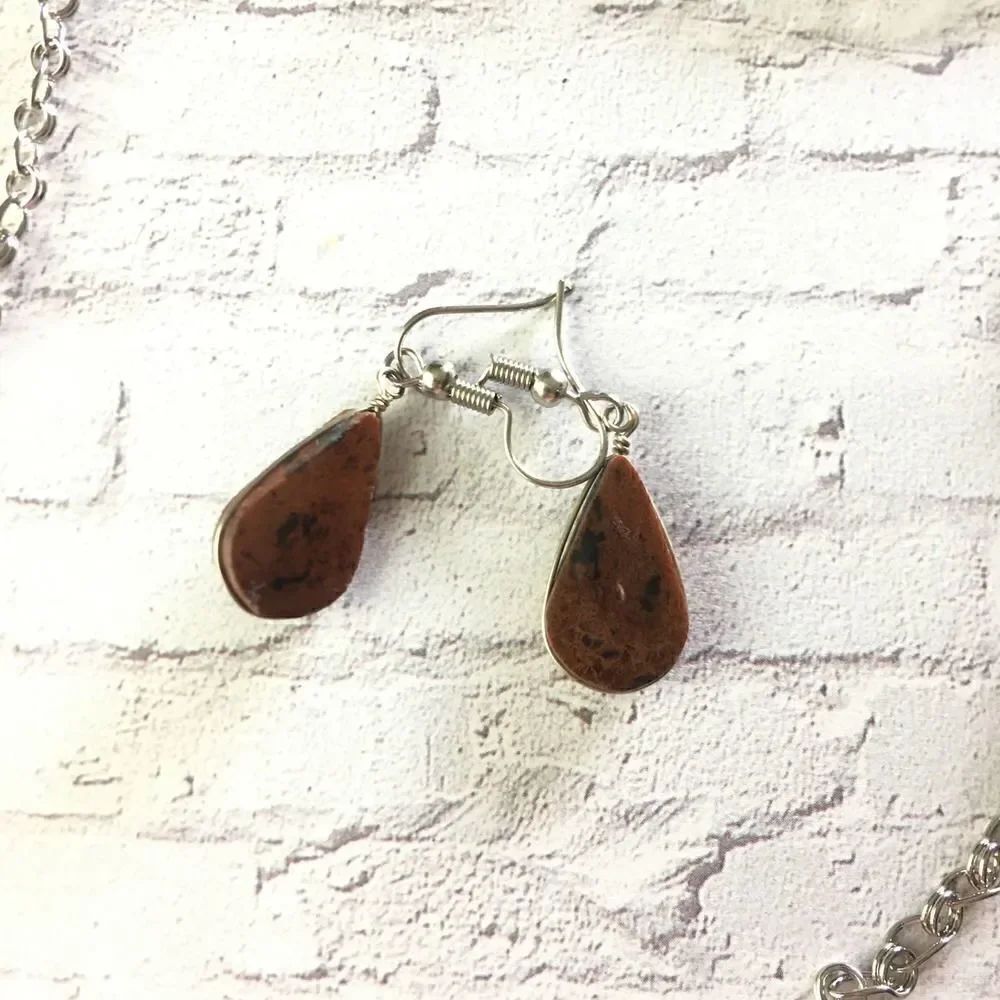 Peruvian Stone Necklace & Earring Set - Picture 4 of 5
